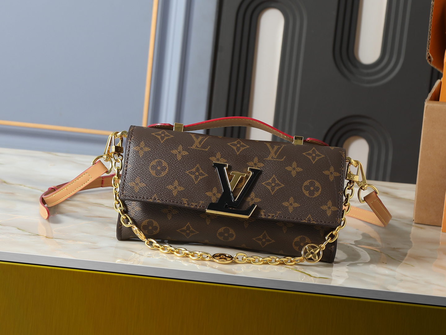 Louis Vuitton LV Classic Handbag Monogram Empreinte Model 25888 Gift Box Included Business Casual Fashion Accessory